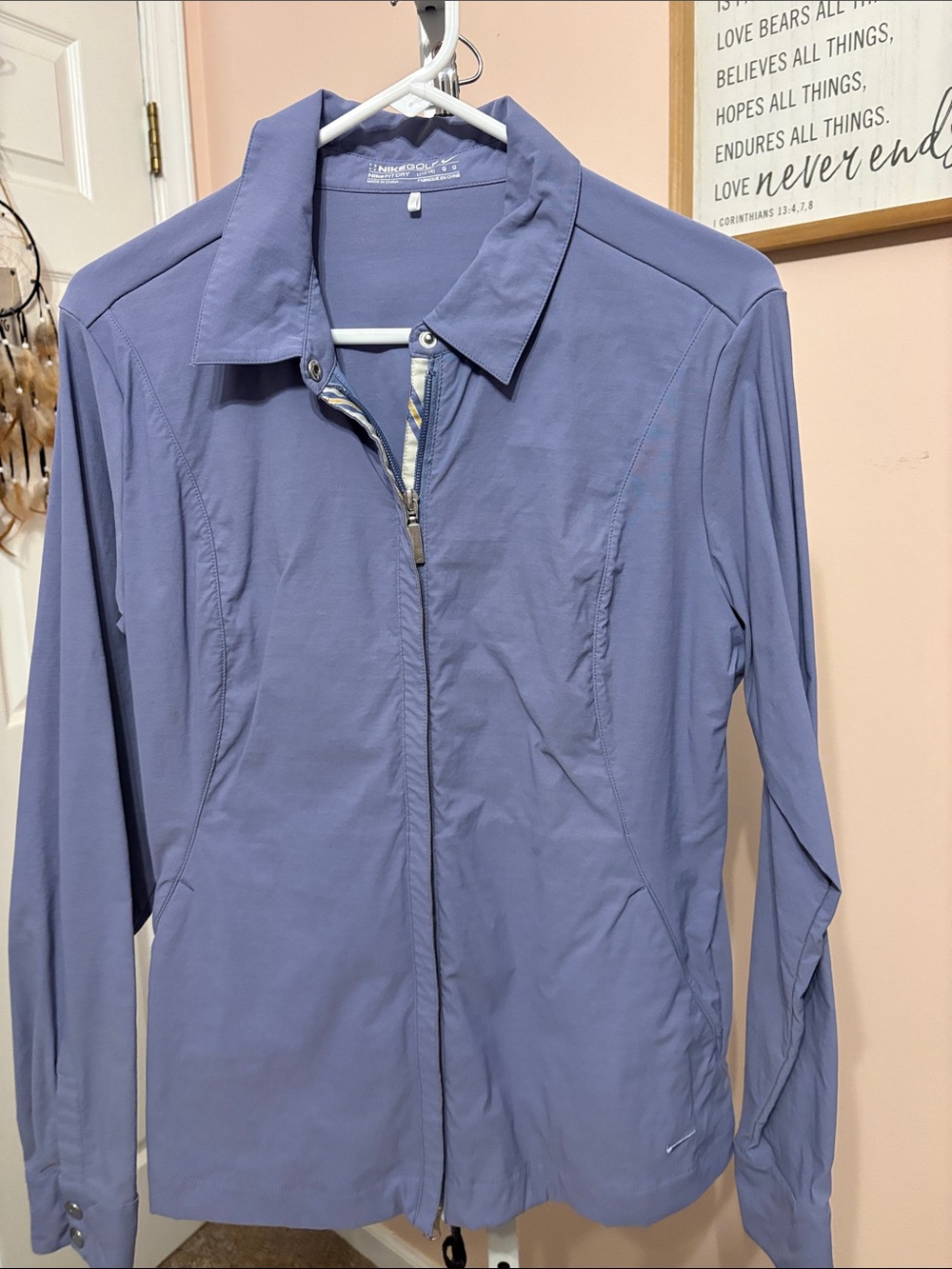Nike Periwinkle Utility Jacket 
Uses-  specifically golf